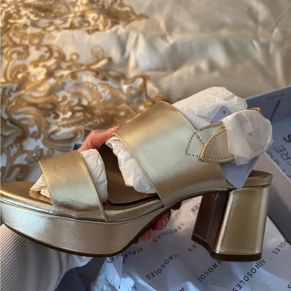 Aerosoles Camera Sandal - Picture 3 of 8